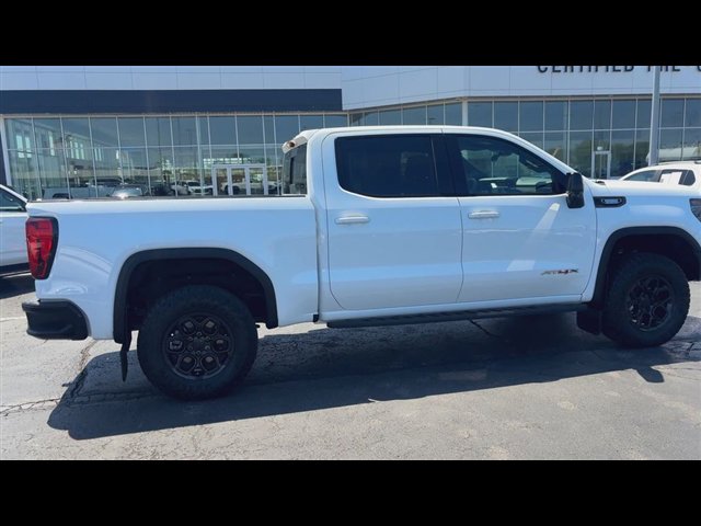 Used 2024 GMC Sierra 1500 AT4X AWD/4WD image 9