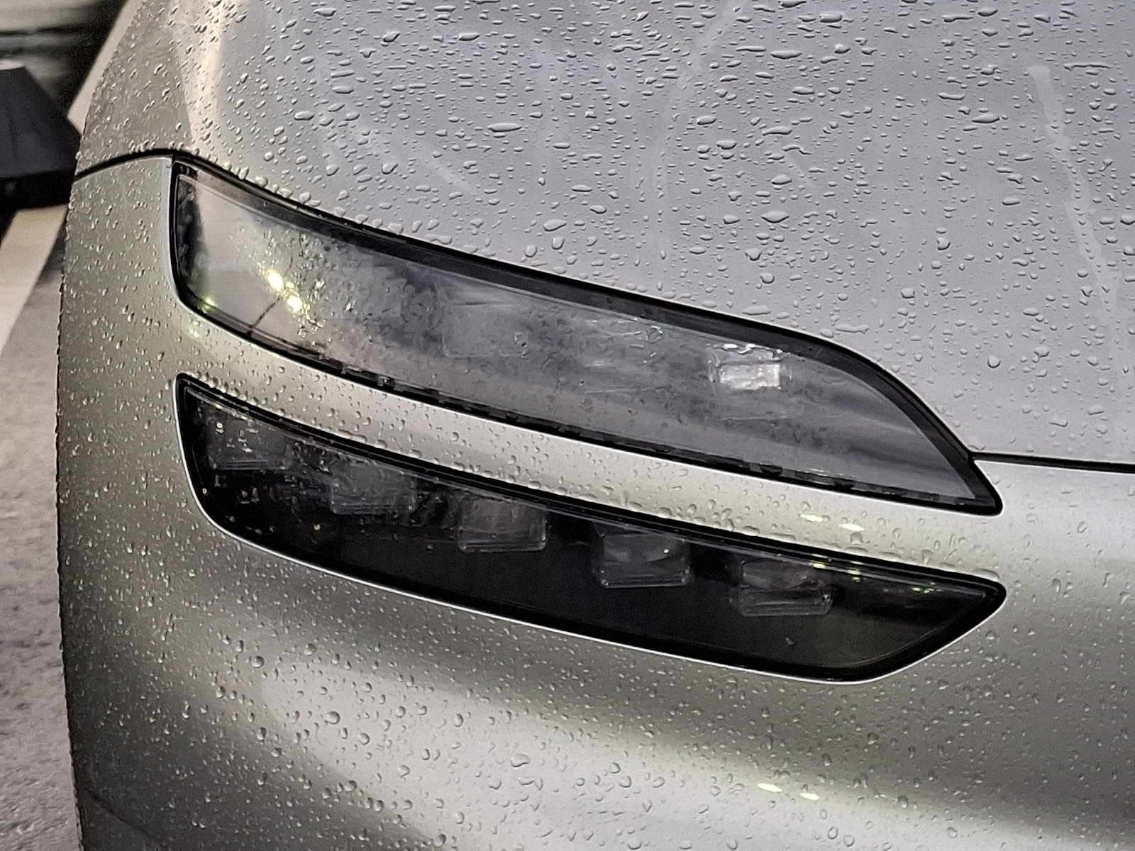 Used 2023 Genesis GV60 Performance AWD/4WD image 9