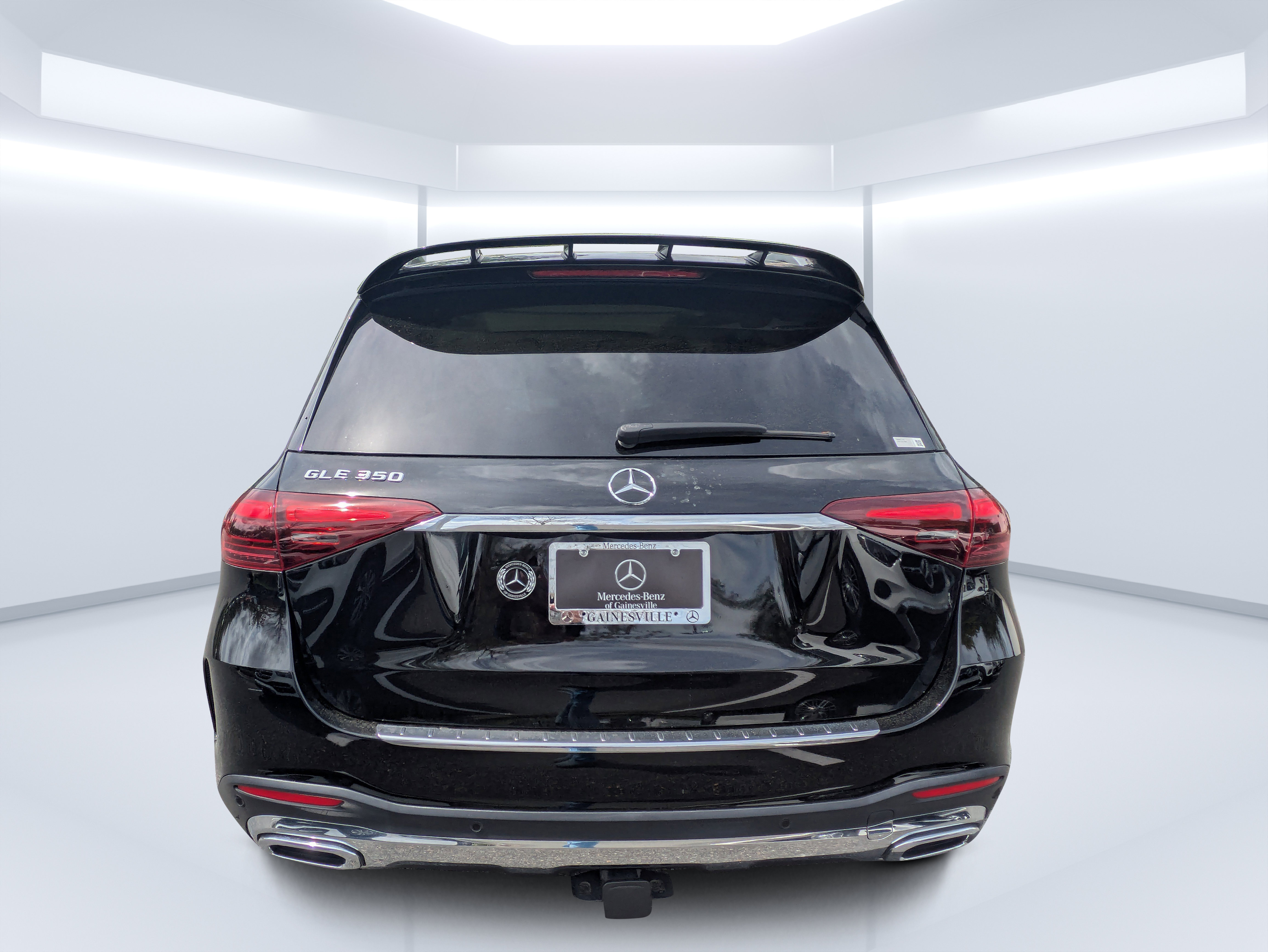 Used 2024 Mercedes-Benz GLE 350 4MATIC image 4