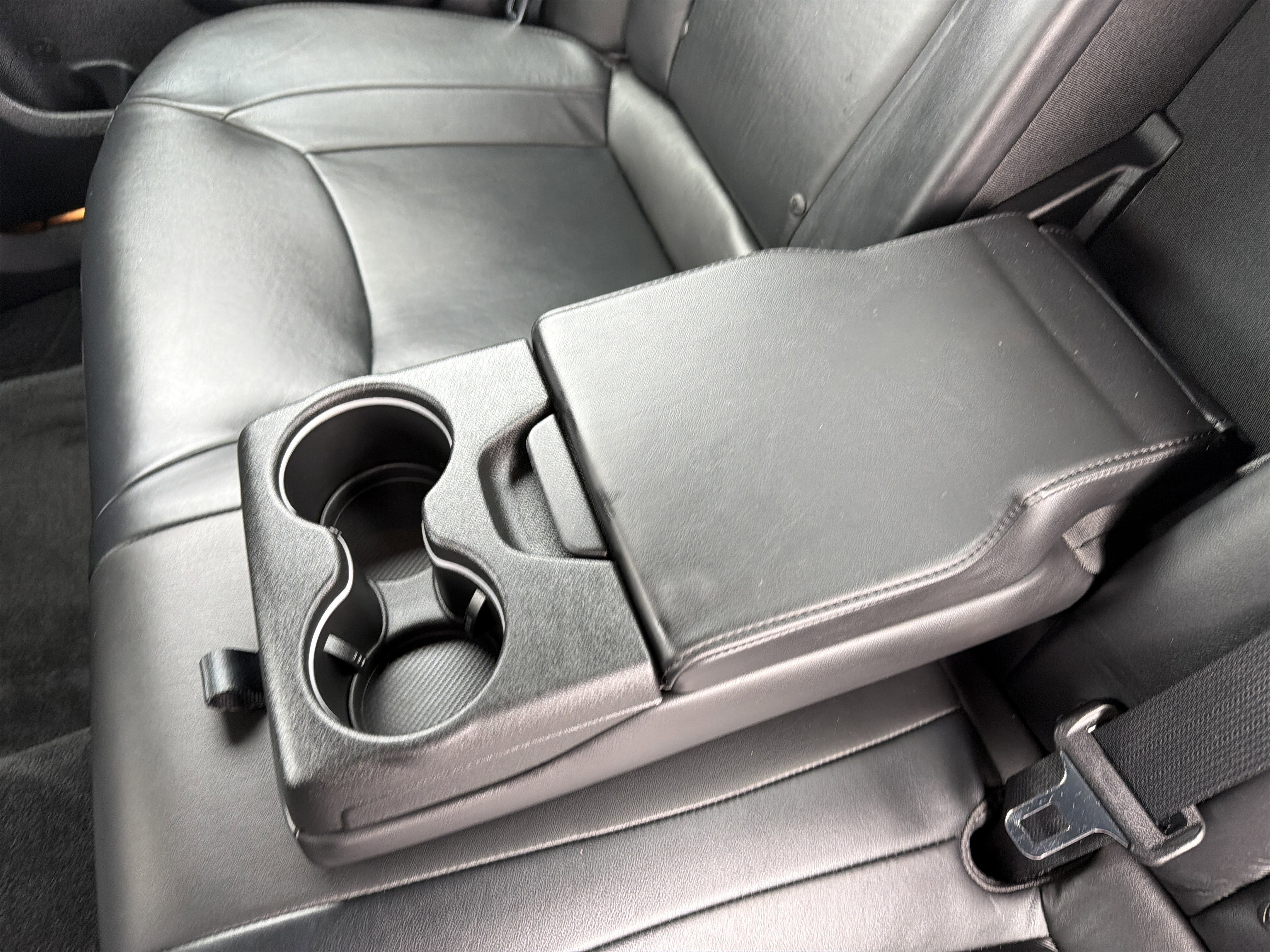 Used 2013 Chrysler 300 image 14