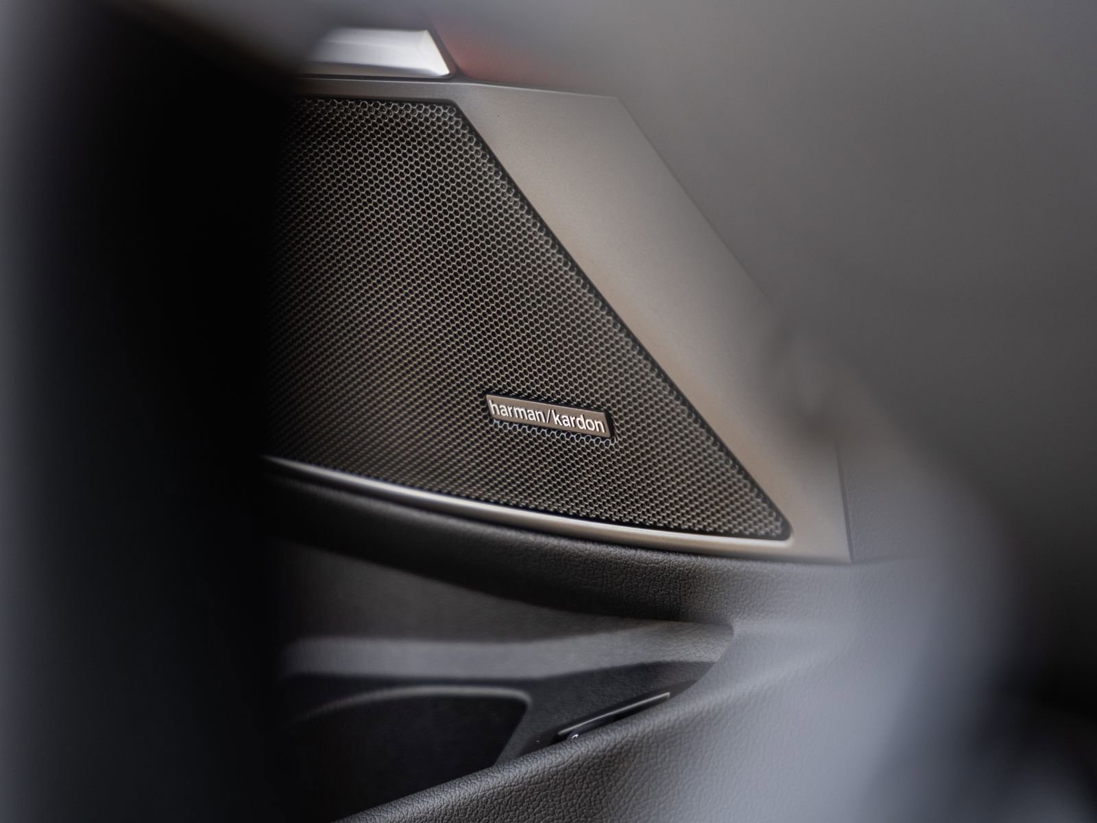 Used 2026 BMW M3 Competition image 23