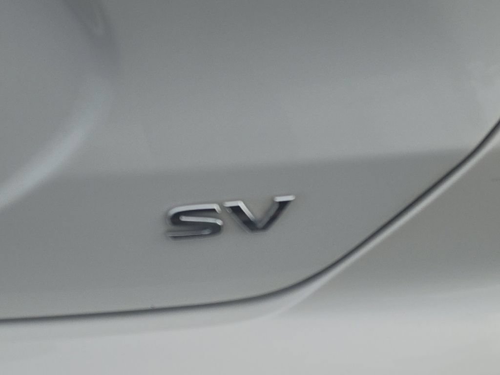 Used 2024 Nissan Kicks SV w/ Interior Electronics Package FWD image 8