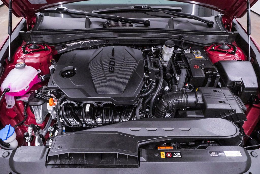 Used 2025 Hyundai Sonata SE image 24