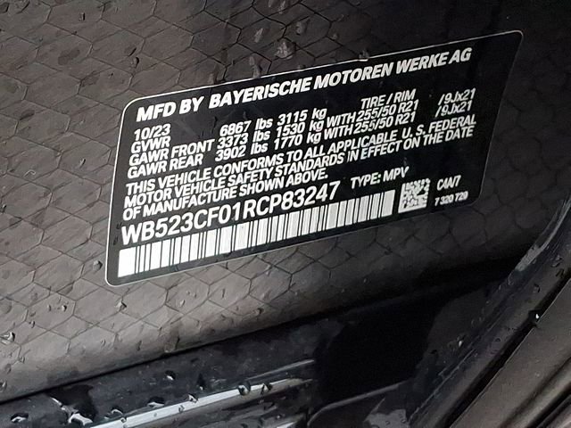 Used 2024 BMW iX xDrive50 w/ Premium Package image 34