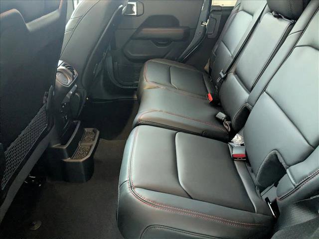 New 2026 Jeep Wrangler Unlimited Rubicon image 17