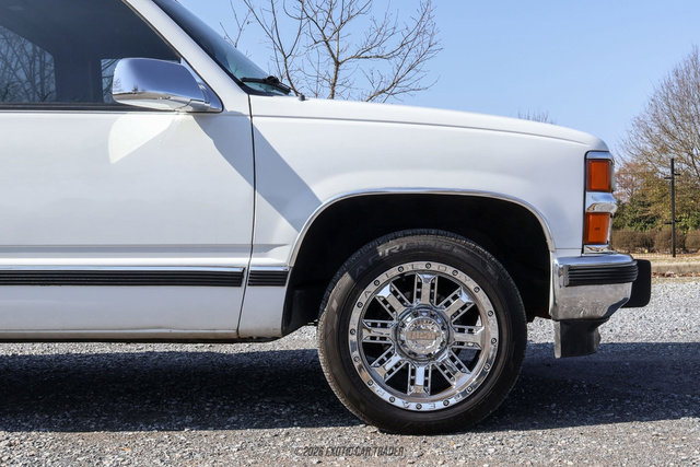Used 1989 Chevrolet Silverado 1500 2WD Regular Cab image 11