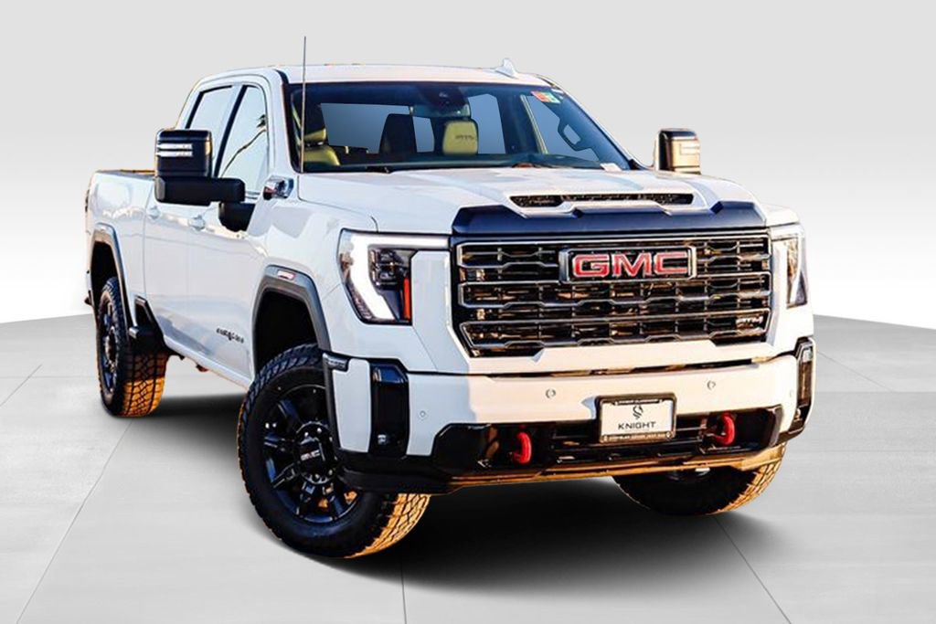 Used 2025 GMC Sierra 2500 AT4 image 2