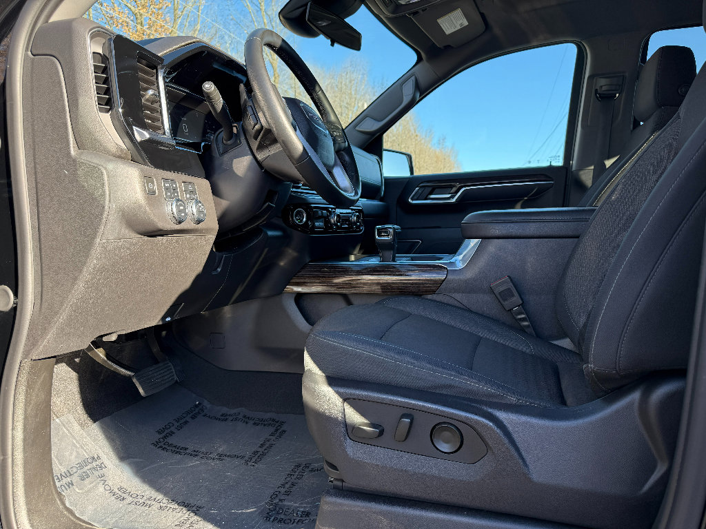 Used 2024 GMC Sierra 1500 Elevation image 19