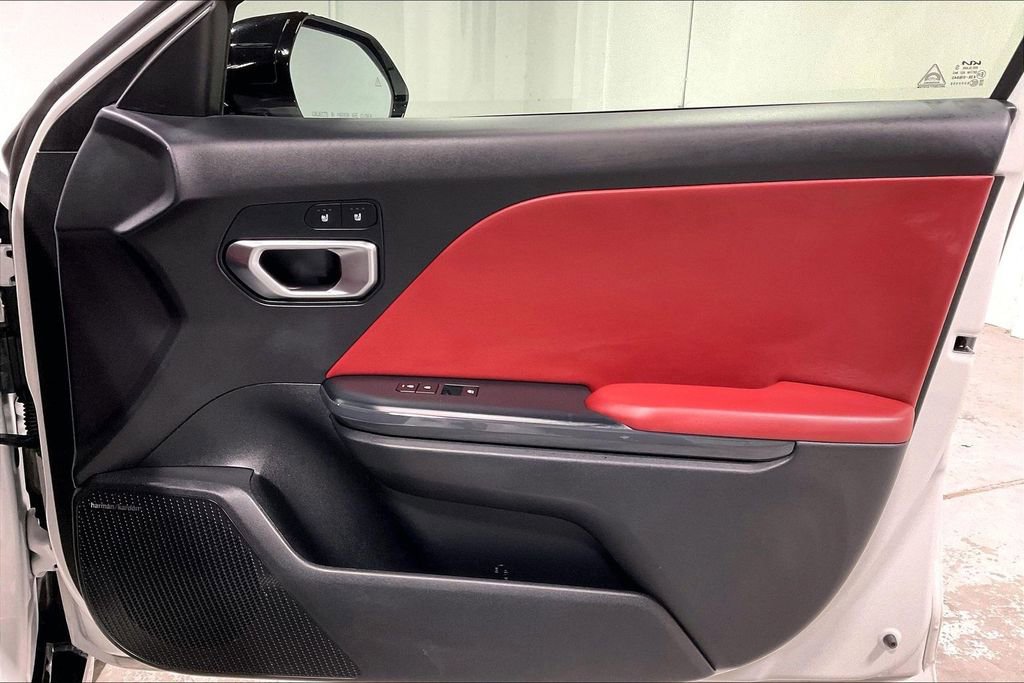 Used 2025 Kia K4 GT-Line w/ GT-Line Premium Package image 23