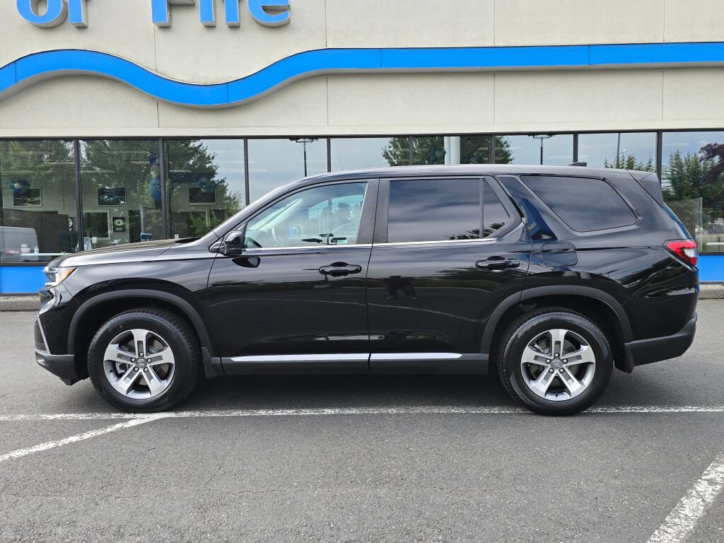 Certified 2023 Honda Pilot EX-L image 2