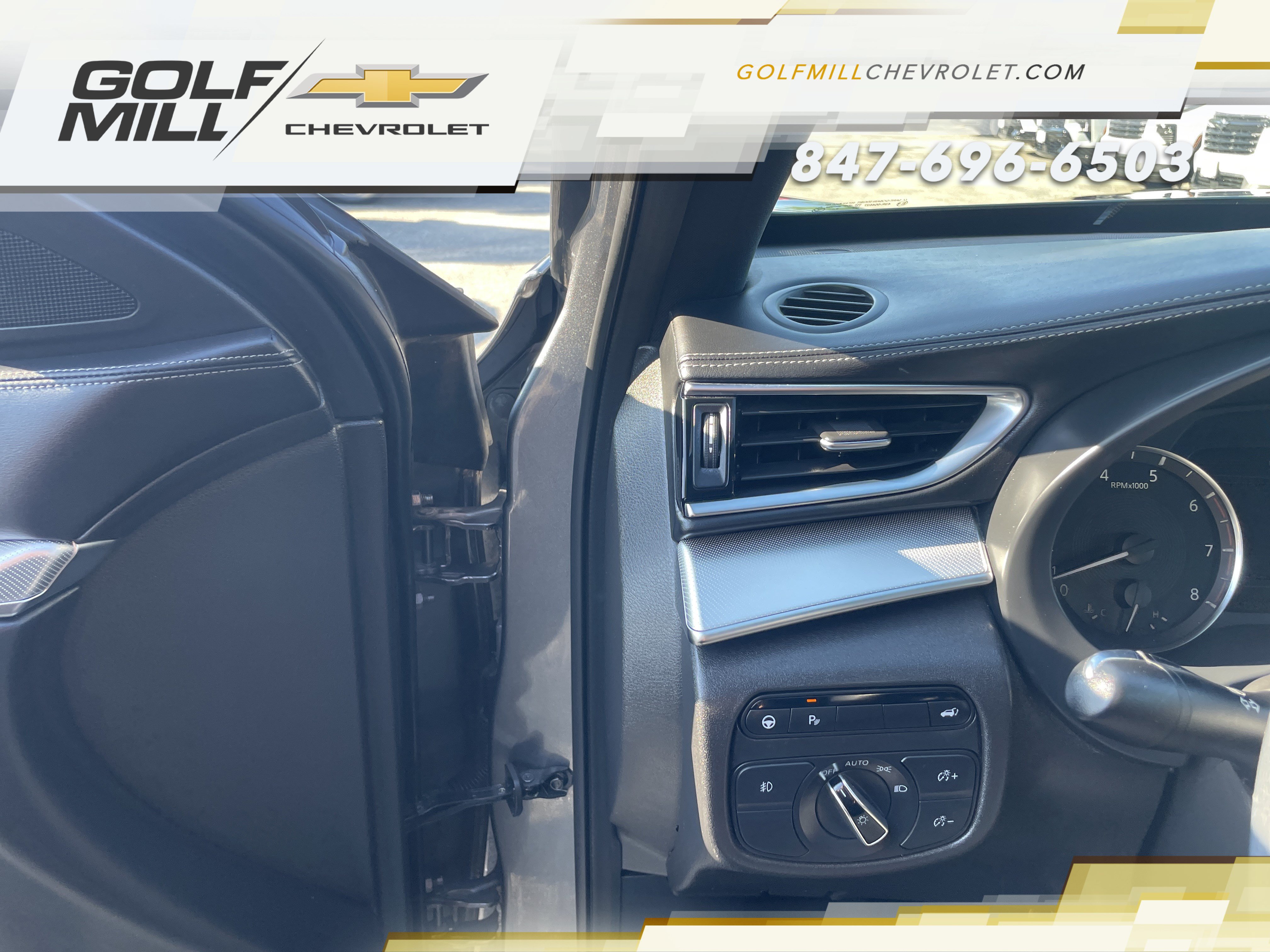 Used 2021 INFINITI QX50 Luxe w/ Appearance Package AWD/4WD image 16
