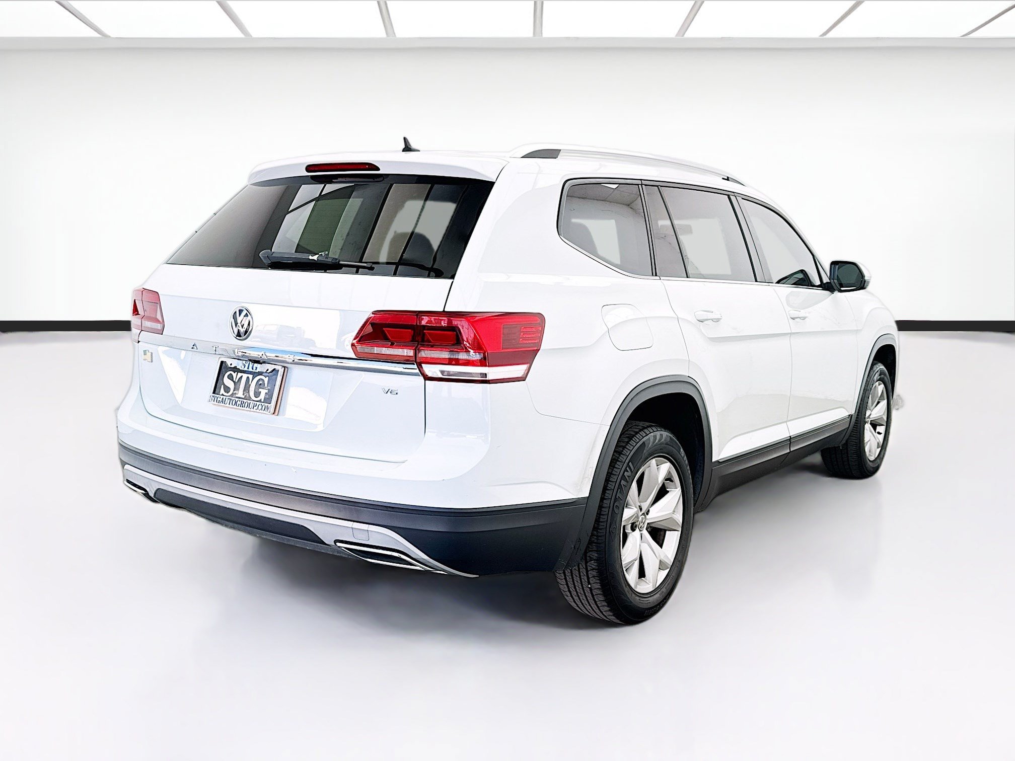 Used 2018 Volkswagen Atlas S FWD image 4