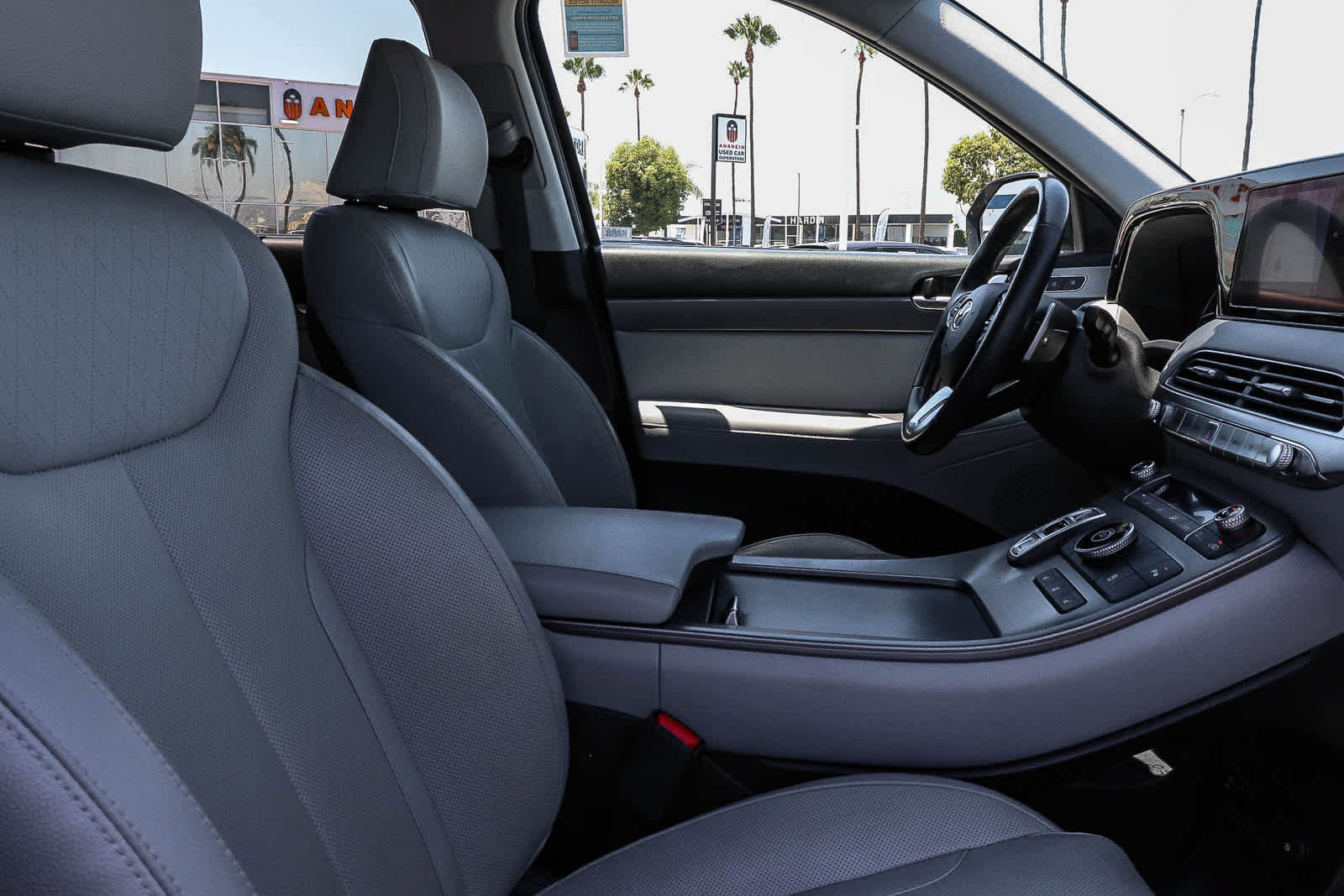 Used 2022 Hyundai Palisade SEL w/ Premium Package FWD image 28