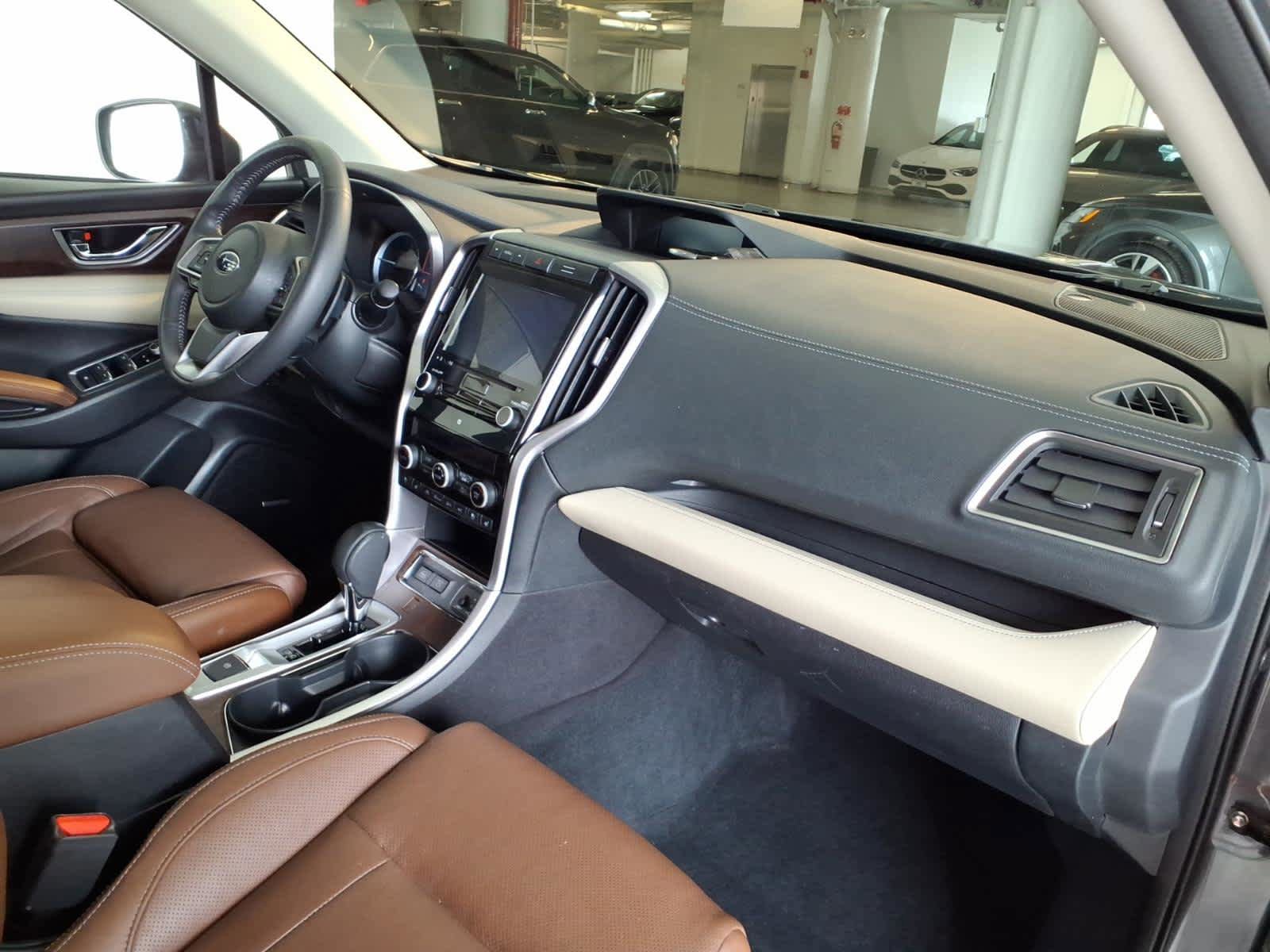 Used 2022 Subaru Ascent Touring AWD/4WD image 22