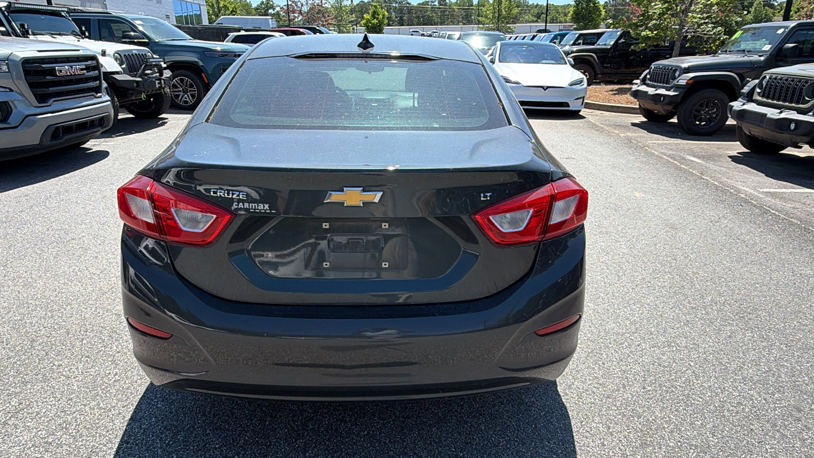 Used 2018 Chevrolet Cruze LT w/ Convenience Package FWD image 9
