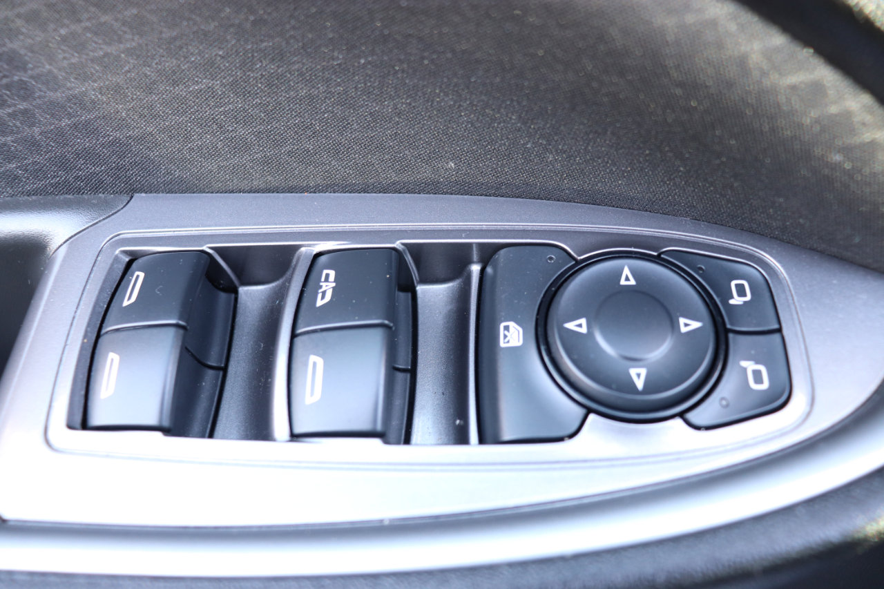 Used 2024 Chevrolet Malibu LT image 43