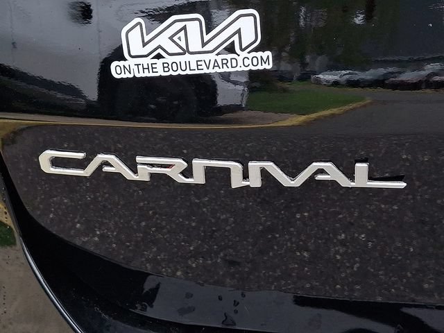 Certified 2023 Kia Carnival LX FWD image 31