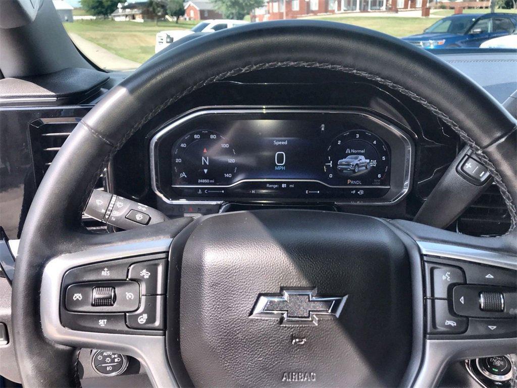 Used 2023 Chevrolet Silverado 1500 RST image 14