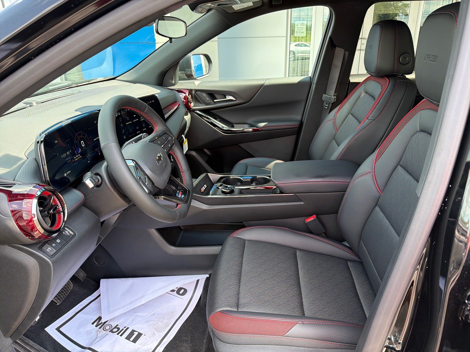 New 2027 Chevrolet Equinox RS FWD image 8