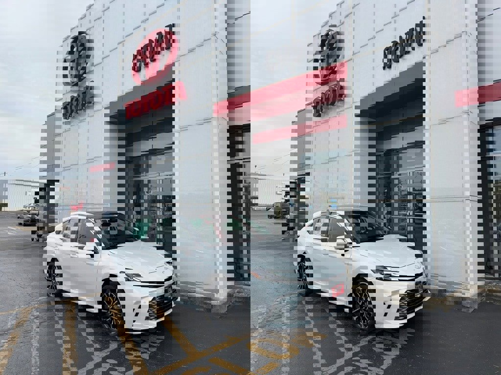 New 2026 Toyota Camry XLE w/ Premium Plus Package