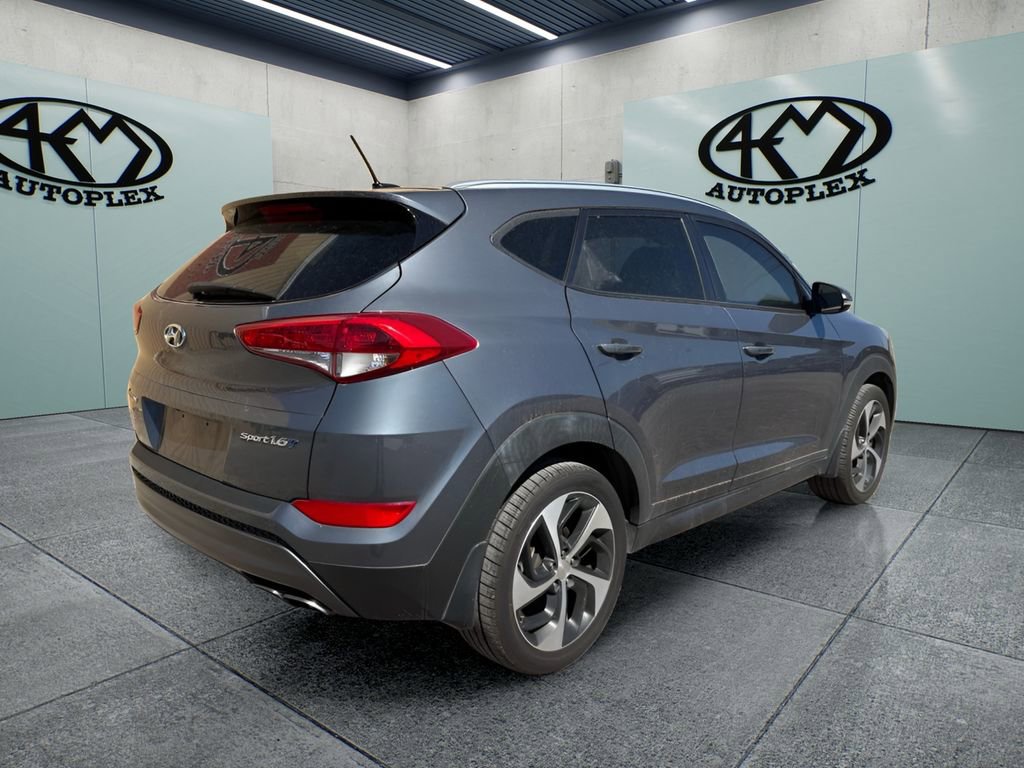 Used 2016 Hyundai Tucson Sport FWD image 4