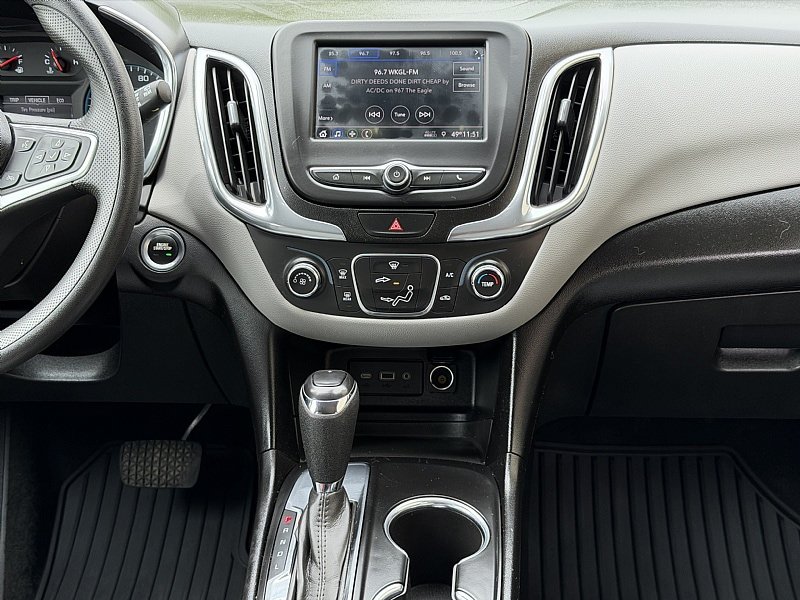 Used 2020 Chevrolet Equinox LS w/ LS Convenience Package FWD image 13