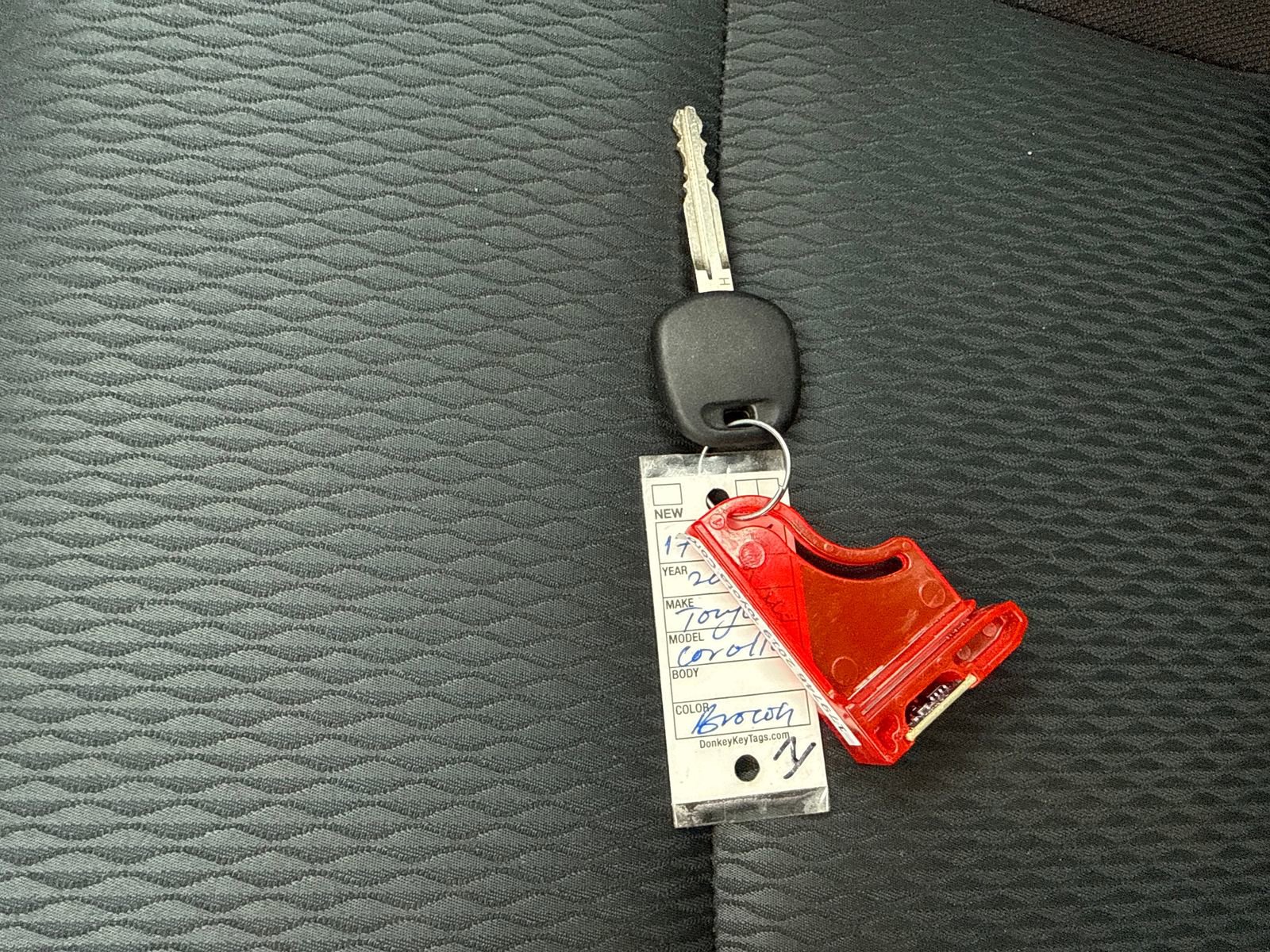 Used 2019 Toyota Corolla LE w/ Carpet Mat Package (TMS) FWD image 53