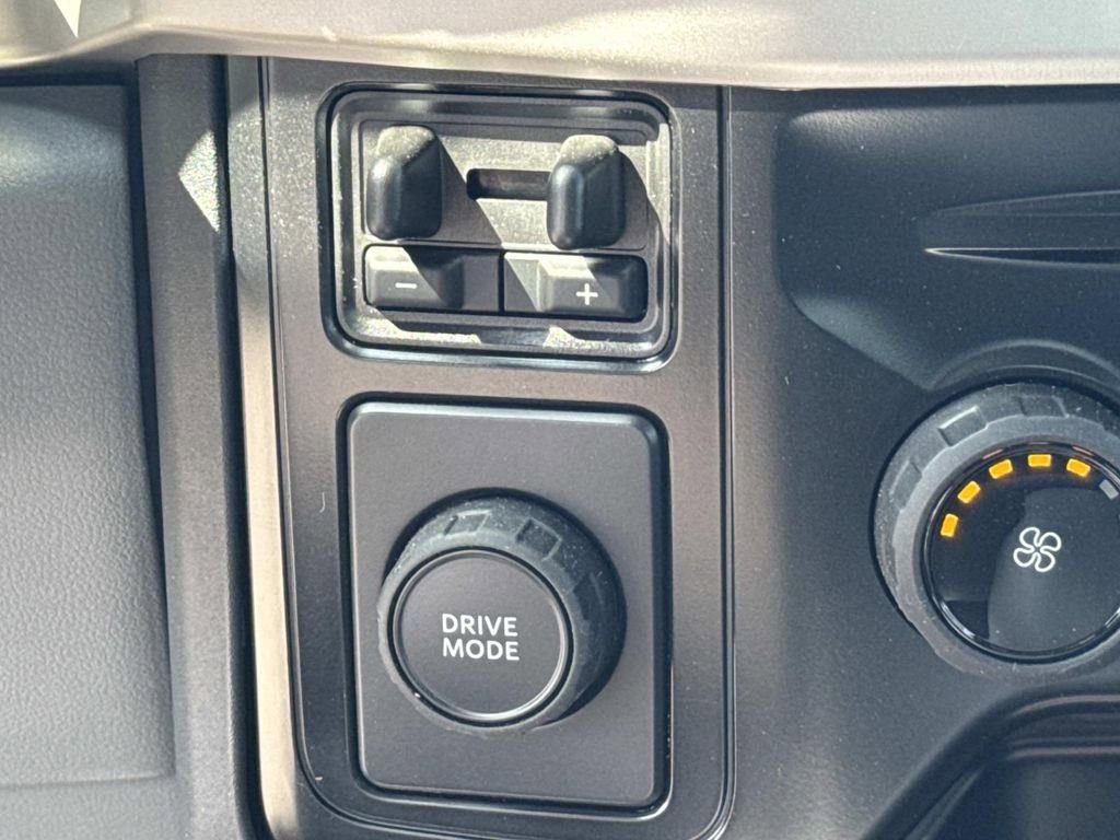 New 2025 Ford F350 XL w/ XL Chrome Package RWD image 16