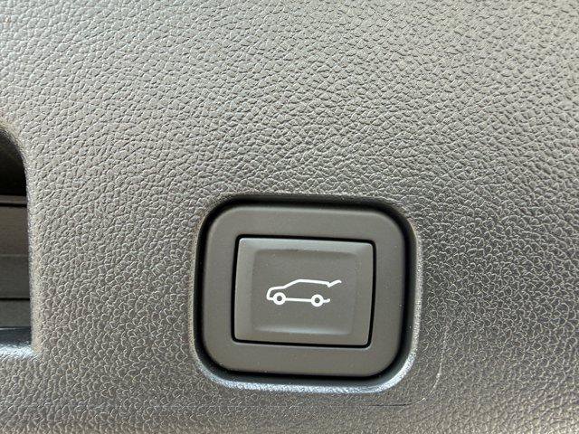 New 2027 GMC Acadia Denali Ultimate w/ LPO, Floor Liner Package AWD/4WD image 18