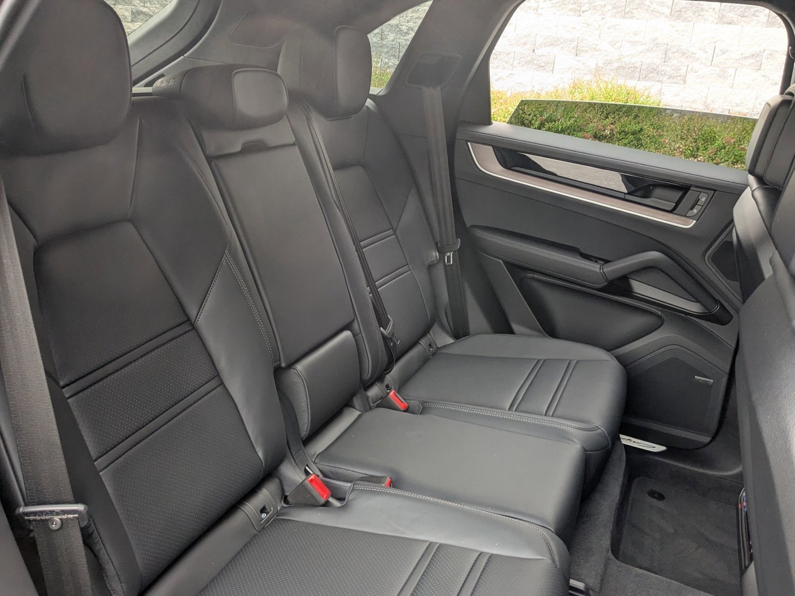 New 2026 Porsche Cayenne S image 25