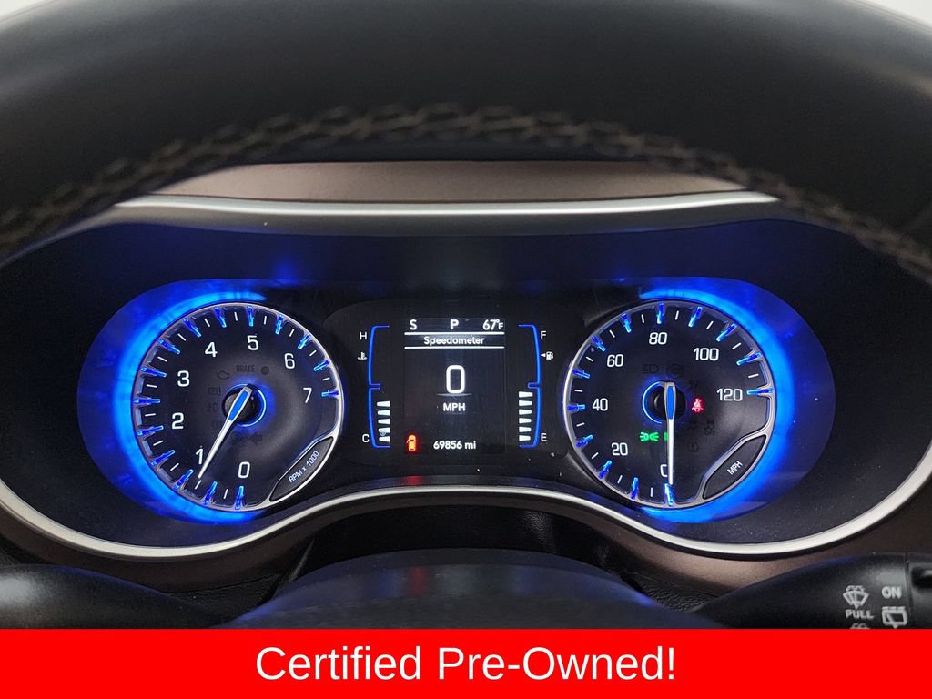 Certified 2022 Chrysler Voyager LX FWD image 15
