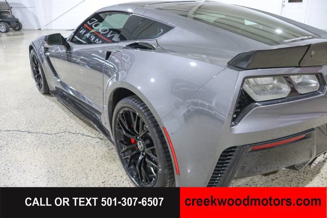 Used 2015 Chevrolet Corvette Z06 w/ 2LZ Preferred Equipment Group RWD image 18