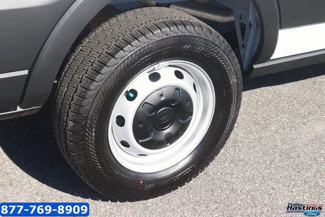 New 2026 Ford Transit 250 Low Roof w/ Load Area Protection Package RWD image 7