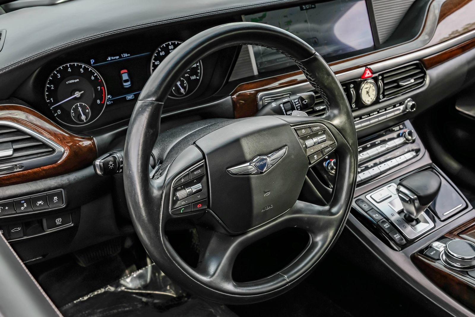 Used 2019 Genesis G90 5.0 Ultimate RWD image 15