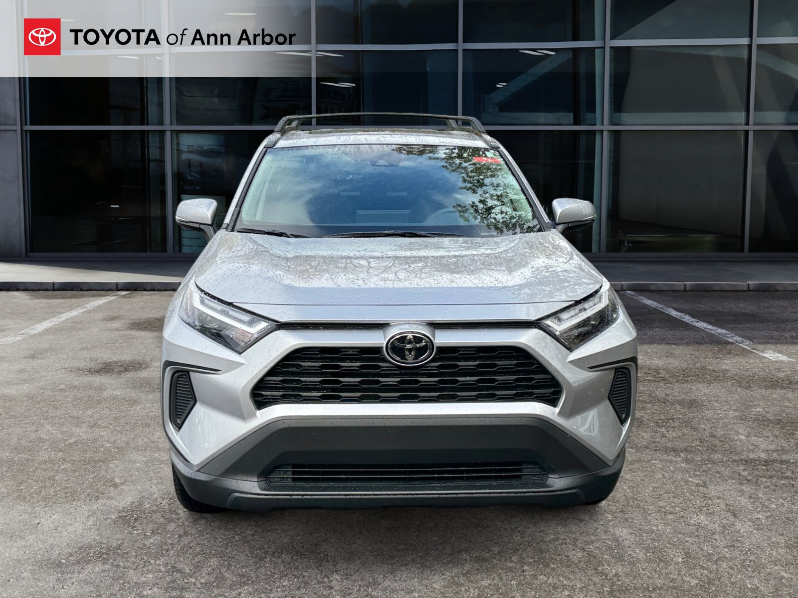Used 2025 Toyota RAV4 XLE w/ Convenience Package AWD/4WD image 14