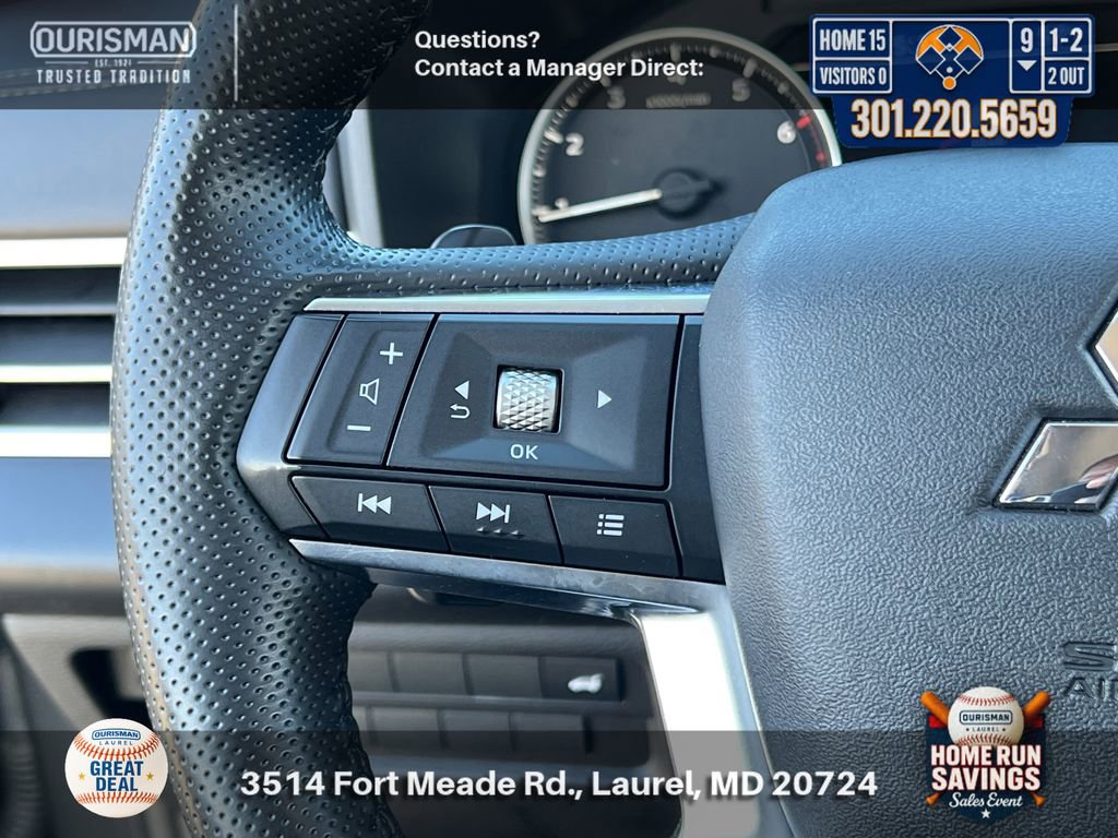 Used 2025 Mitsubishi Outlander SE image 25