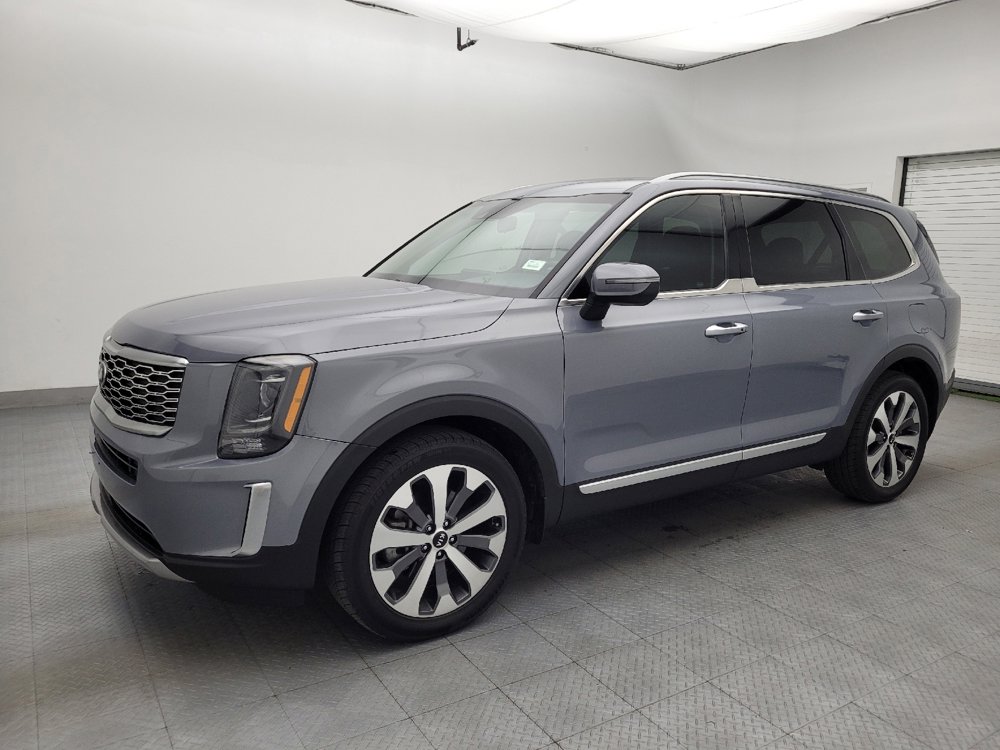 Used 2020 Kia Telluride S w/ S 8 Passenger Seating Package FWD image 2