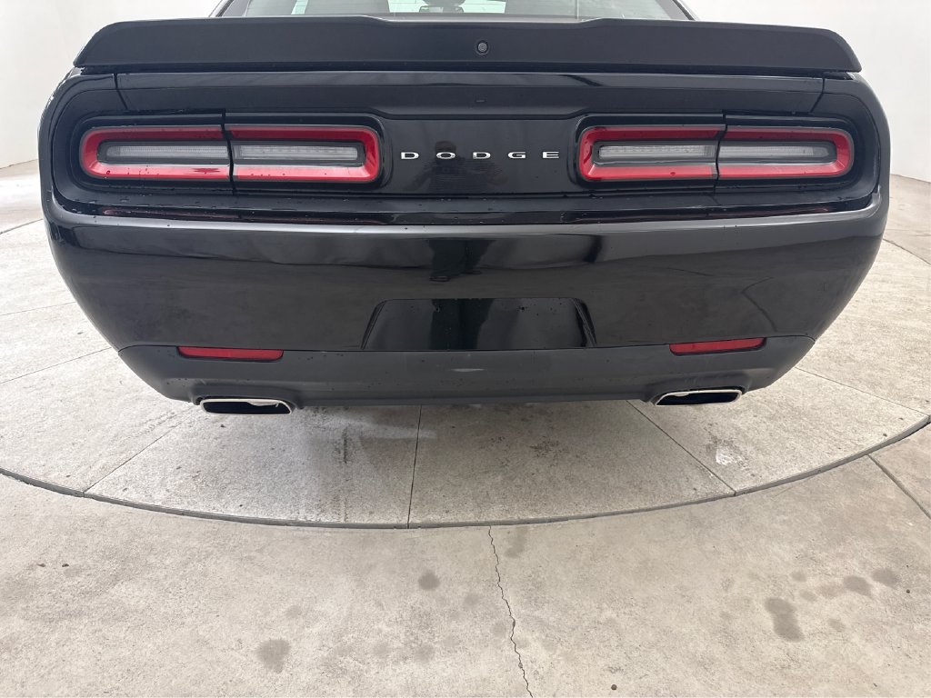 Used 2023 Dodge Challenger SXT RWD image 25