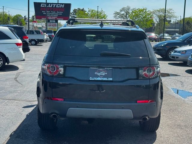 Used 2017 Land Rover Discovery Sport SE AWD/4WD image 6