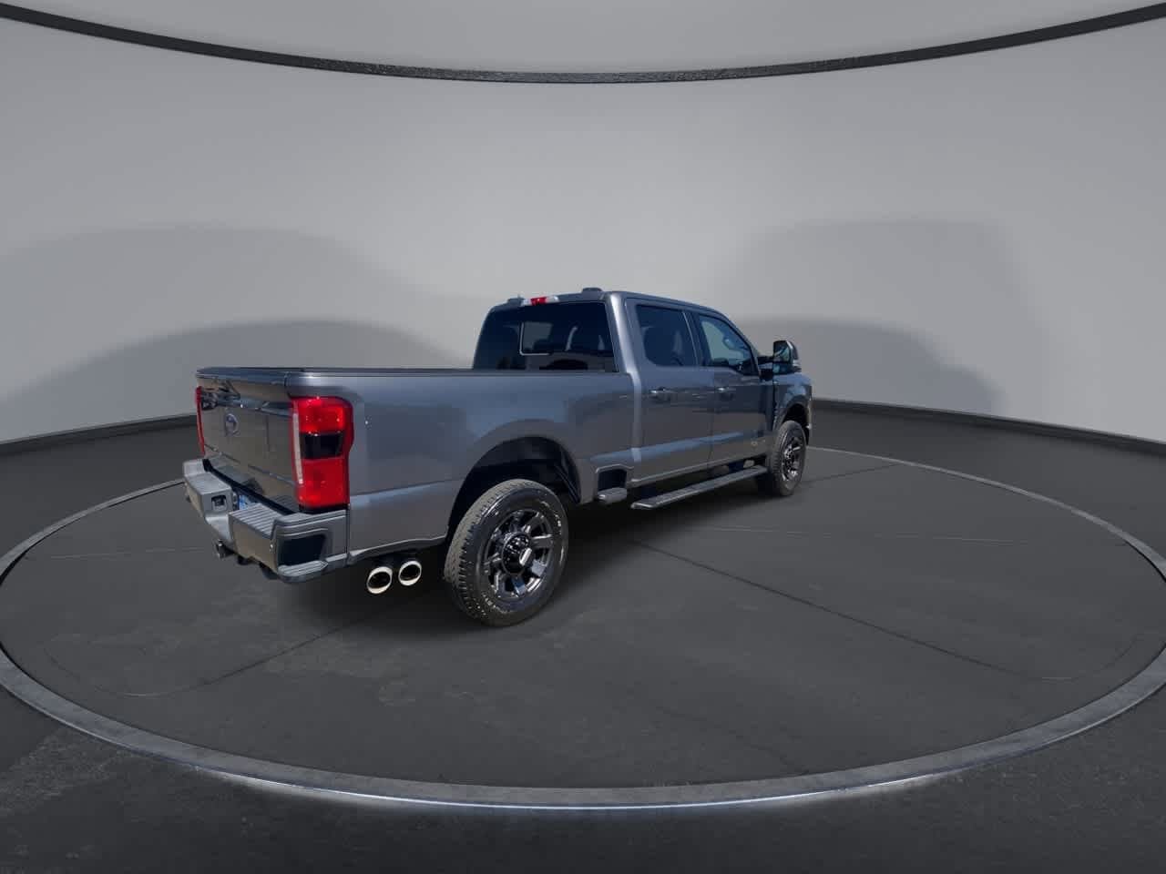 Used 2024 Ford F350 Lariat w/ Sport Appearance Package AWD/4WD image 8