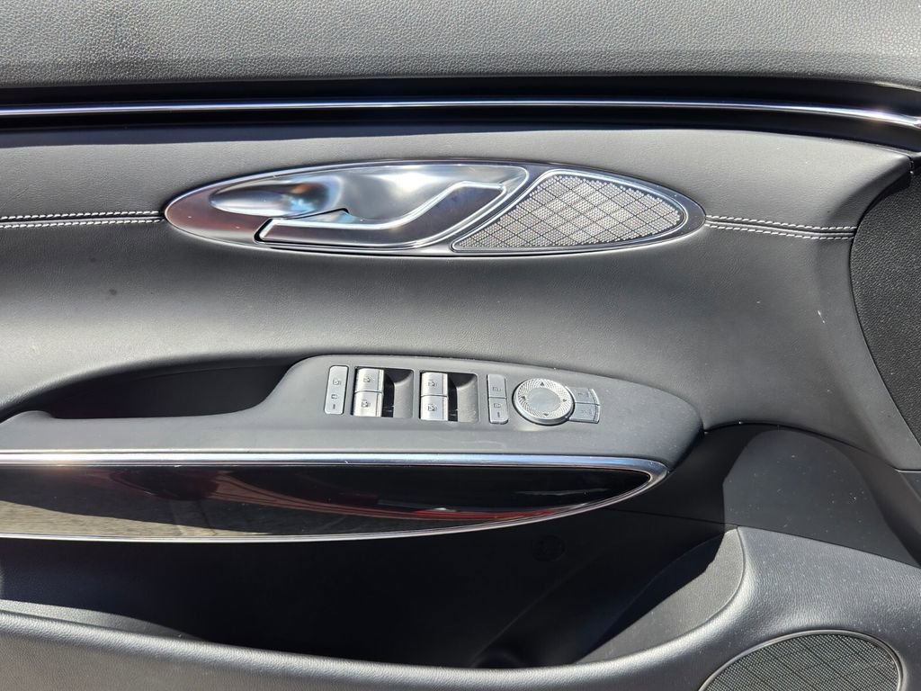 Used 2023 Genesis GV70 2.5T image 26