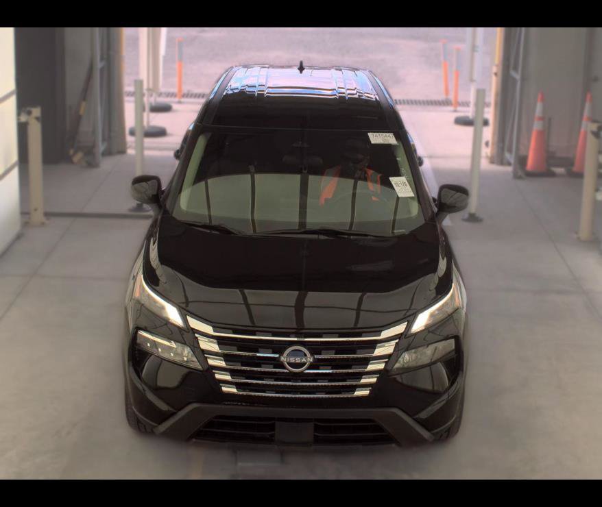 Used 2024 Nissan Rogue SV FWD image 8