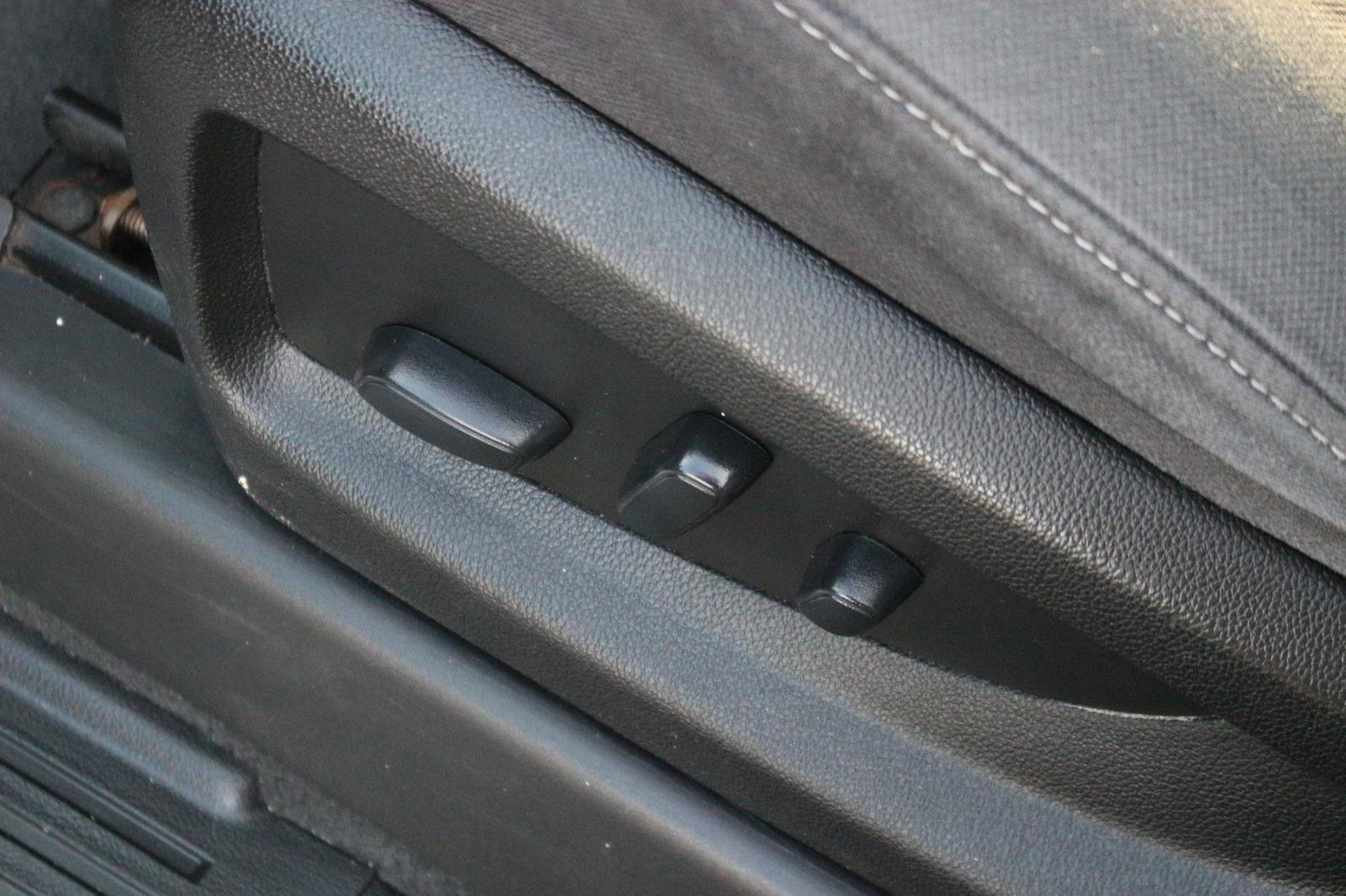 Used 2019 Chevrolet Tahoe LS image 17