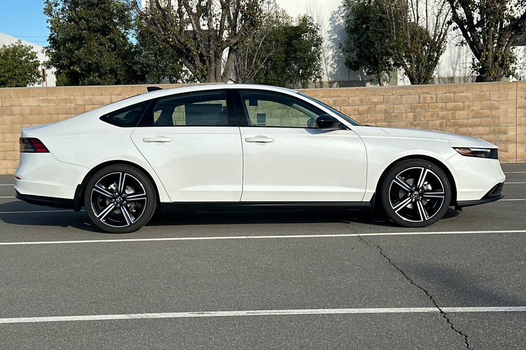 New 2026 Honda Accord SE image 3