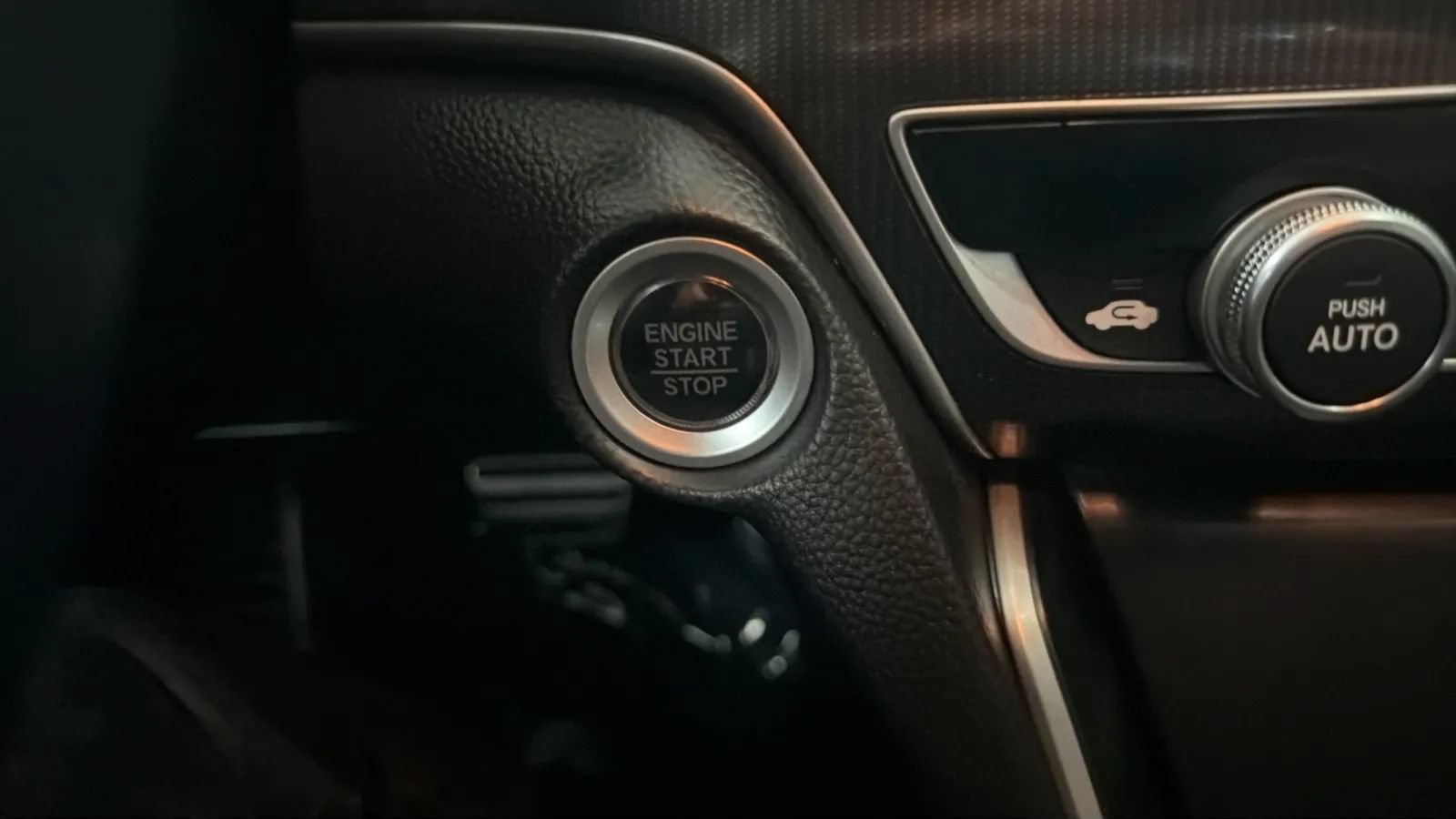 Used 2019 Honda Accord Sport image 15