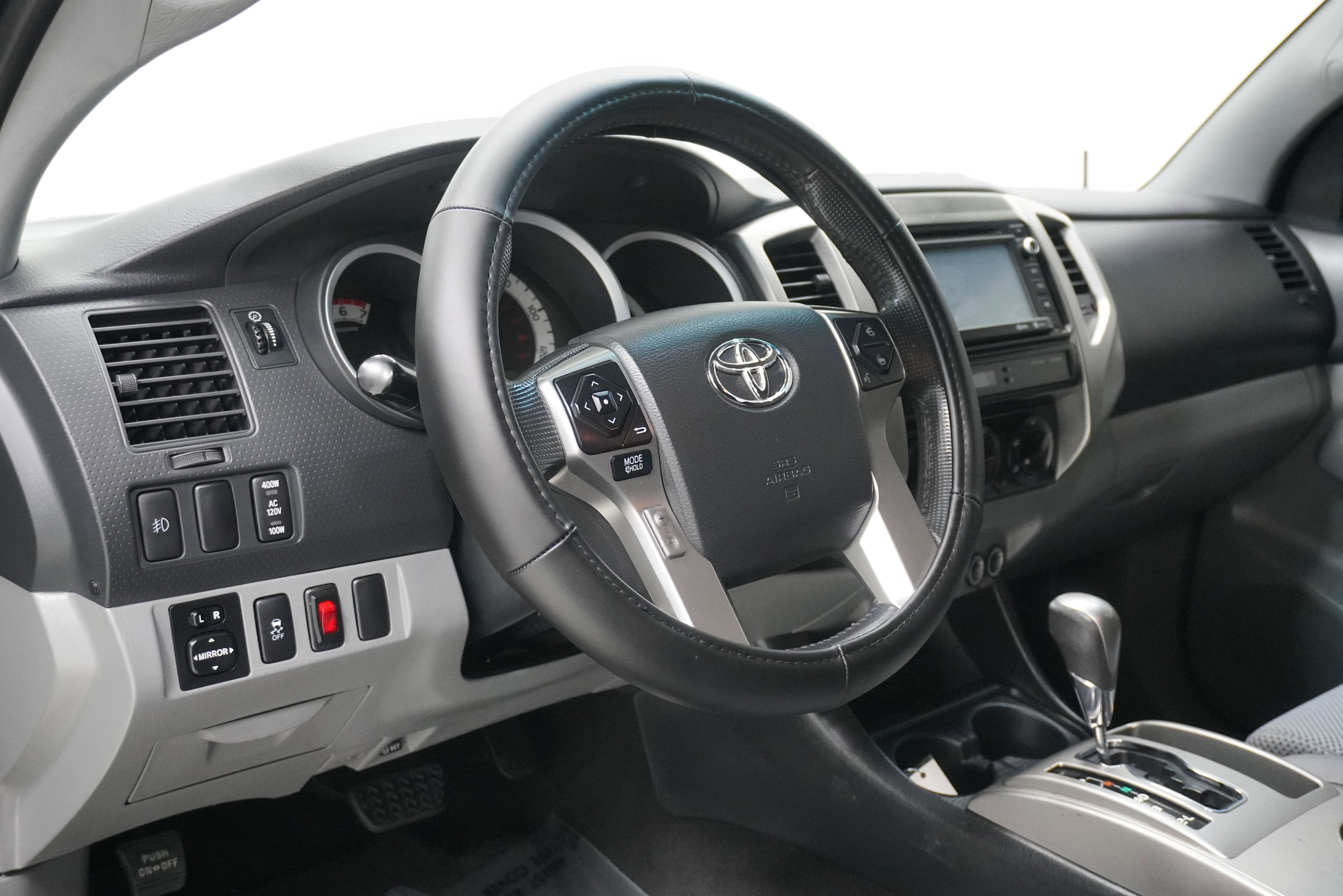 Used 2014 Toyota Tacoma PreRunner w/ TRD Sport Package RWD image 7