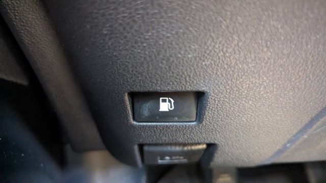 Used 2017 Toyota Prius Two w/ Prius Two Safety Plus Package FWD image 31