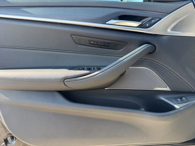 Certified 2023 BMW 540i xDrive w/ Premium Package image 14