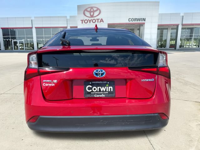 Used 2022 Toyota Prius LE FWD image 4
