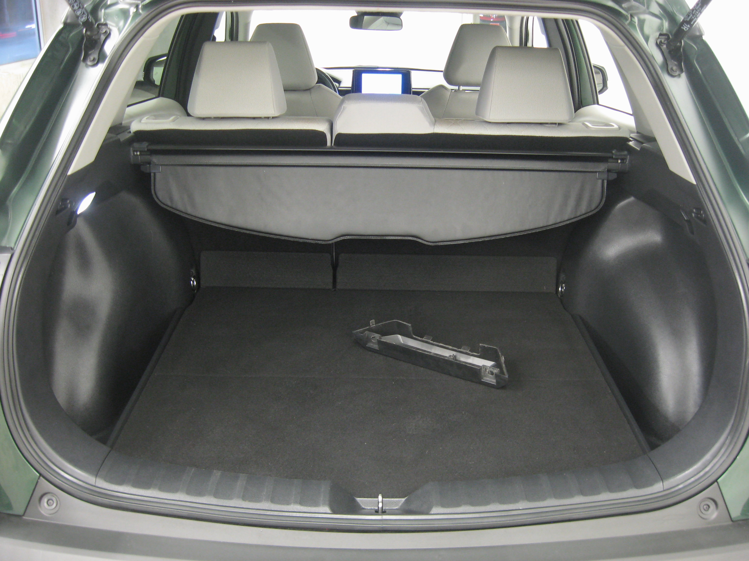 Certified 2023 Toyota Corolla Cross LE image 21